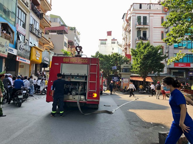 Hà Nội: Cháy lớn tại chung cư mini trên đường Trung Kính - Ảnh 5.