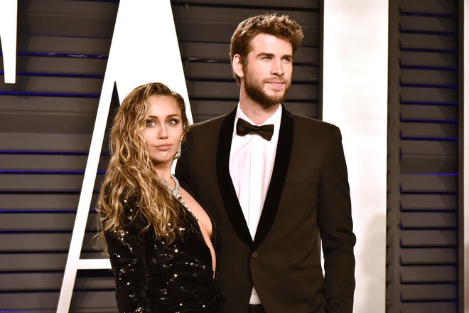 Cuối cùng Miley Cyrus và Liam Hemsworth đã có động thái dứt tình hoàn toàn sau khi có người mới - Ảnh 1.