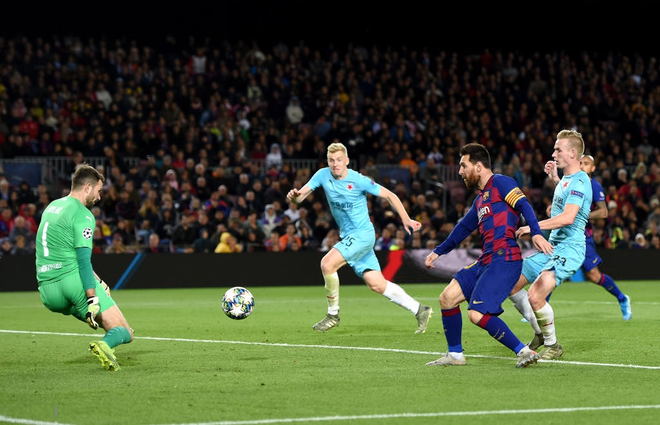 Messi phung phí cơ hội, Barcelona bị đội bóng nhược tiểu cầm hòa ngay trên sân nhà - Ảnh 5.
