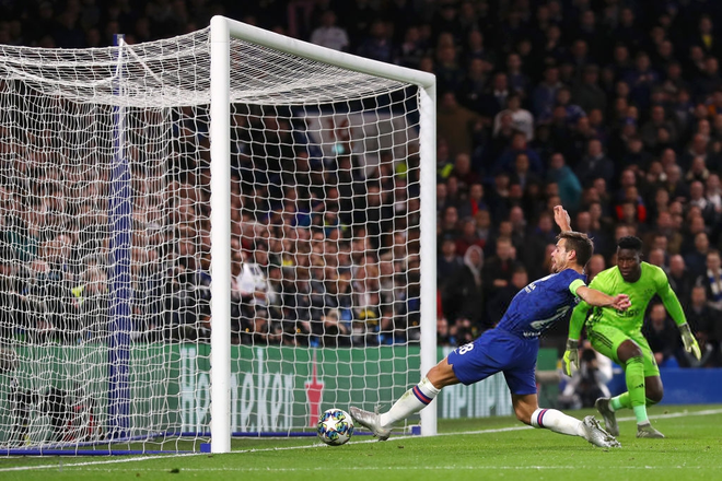 Rượt đuổi tỉ số đi&ecirc;n rồ, Chelsea v&agrave; Ajax cầm h&ograve;a nhau trong trận đấu c&oacute; 8 b&agrave;n thắng, 2 thẻ đỏ - Ảnh 7.