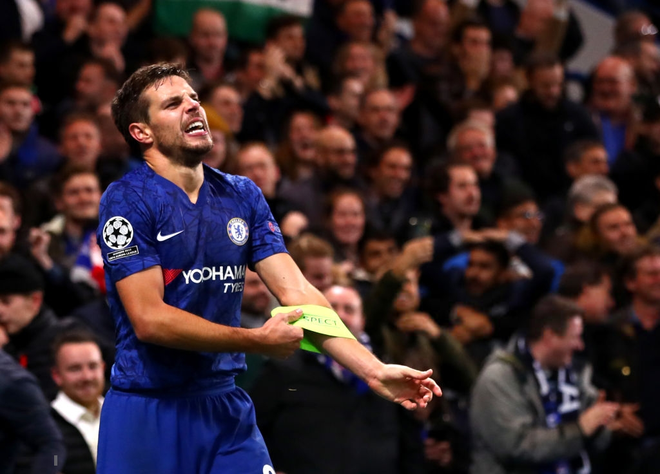 Rượt đuổi tỉ số đi&ecirc;n rồ, Chelsea v&agrave; Ajax cầm h&ograve;a nhau trong trận đấu c&oacute; 8 b&agrave;n thắng, 2 thẻ đỏ - Ảnh 11.