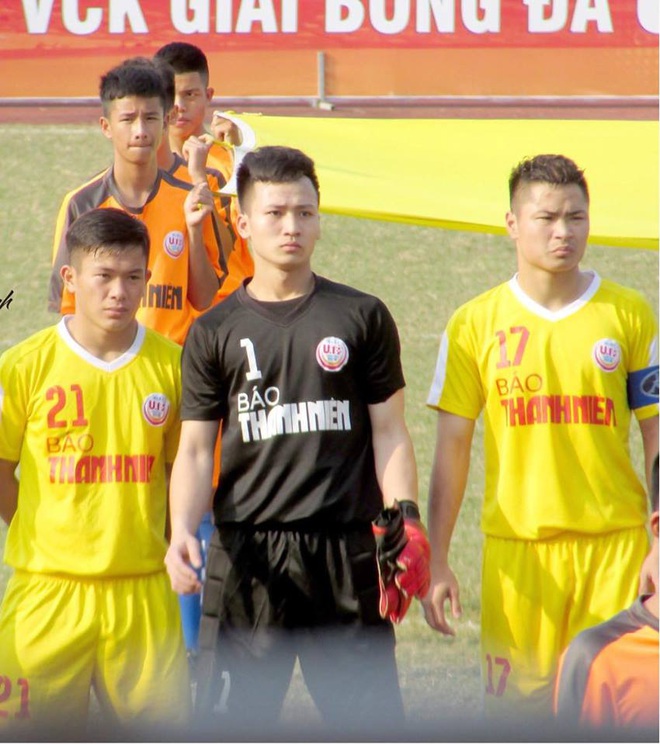 Dương Tùng Lâm: Chàng thủ môn điển trai với ước mơ được cùng U22 Việt Nam tham dự SEA Games 30 - Ảnh 1.