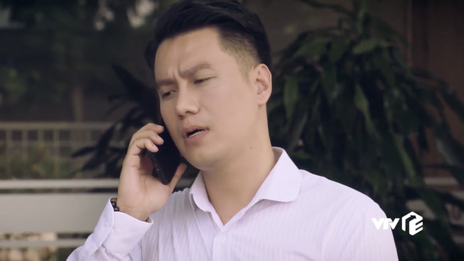 Sinh Tử tập 3: T&uacute; &ocirc;ng Việt Anh miệt m&agrave;i dắt đ&agrave;o cho kh&aacute;ch VIP, xuất hiện b&agrave; tr&ugrave;m kh&ocirc;ng ai ngờ - Ảnh 2.