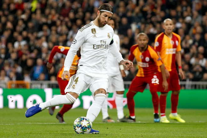 C&aacute;i t&ecirc;n chẳng mấy ai ngờ đến lập hat-trick, Real đại thắng một set tennis trắng ở Champions League - Ảnh 6.