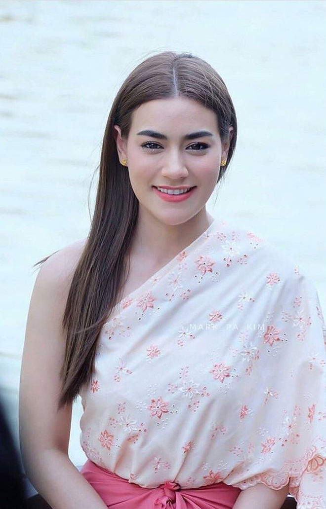 5 mĩ nhân cổ trang đẹp nhất xứ Thái: Bạn gái Sơn Tùng xinh đấy nhưng thần thái còn thua nàng thơ Yaya - Ảnh 18.