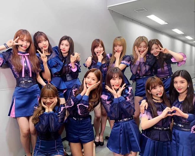 Nếu không hoãn tái xuất, IZ*ONE sẽ mang đến 1 album với màn khoe giọng chia đều từng thành viên, không gây tranh cãi như vị trí center - Ảnh 1.