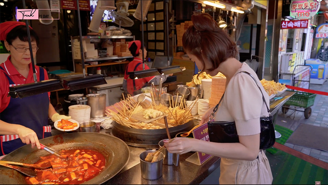 Ngọc Trinh và những trải nghiệm nhớ đời ở Busan: hết hồn khi sờ vào cá dương vật, thử bạch tuộc sống thì bị bám cả vào miệng - Ảnh 6.