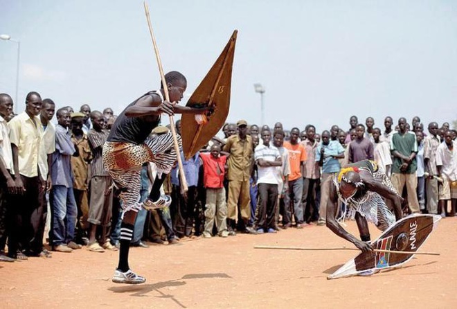 Chuyện lấy chồng... ma ở Nam Sudan: Tưởng kinh dị mà ai cũng xem là bình thường, con cái sau này cũng được tính là của “bố ma” - Ảnh 3.