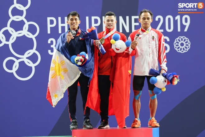 Giành huy chương vàng SEA Games 30, VĐV cử tạ Lại Gia Thành nói: Đối thủ hôm nay cũng bình thường - Ảnh 2.