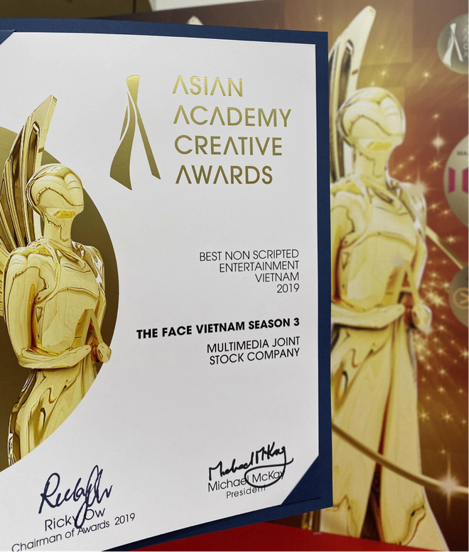 The Face Vietnam 2018 chính thức nhận giải Chương trình không kịch bản xuất sắc nhất Việt Nam tại Singapore - Ảnh 3.