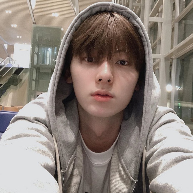 Đi du lịch Việt Nam, NU’EST Hwang Minhyun phấn khích đến mức chỉ trong một ngày mà đăng sương sương tới 27 bức hình - Ảnh 8.