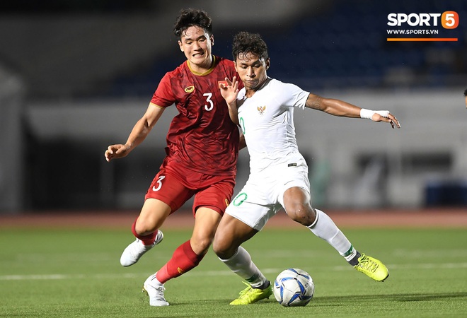 Đội tuyển U22 Việt Nam đã có mặt tại sân, sẵn sàng chinh phục tấm HCV SEA Games  - Ảnh 51.