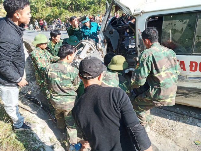 Xe chở đoàn thiện nguyện đâm vào vách núi, 2 người tử vong, 6 người bị thương - Ảnh 4.