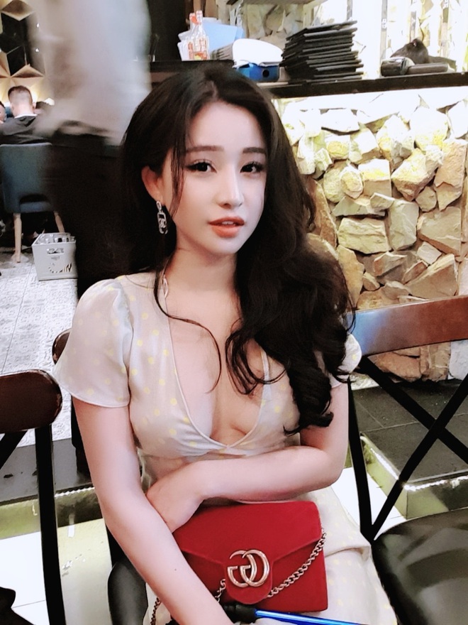 Hot girl Ivy Le 3 năm sau cuộc hôn nhân chóng vánh với Hồ Quang Hiếu: Xinh đẹp nóng bỏng, vướng tin đồn hẹn hò với Quang Lê - Ảnh 10.