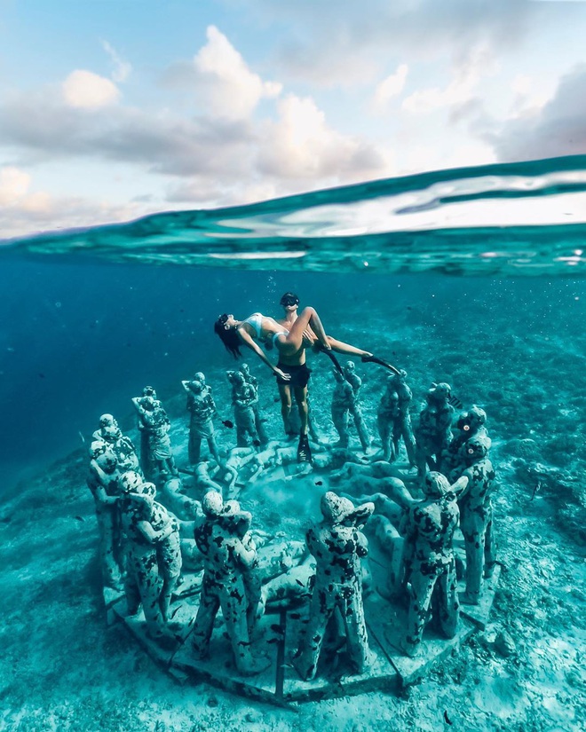 Lặn biển và kết bạn với… những pho tượng, trải nghiệm kỳ lạ chỉ có tại khu vườn điêu khắc dưới đáy đại dương ở Indonesia - Ảnh 18.