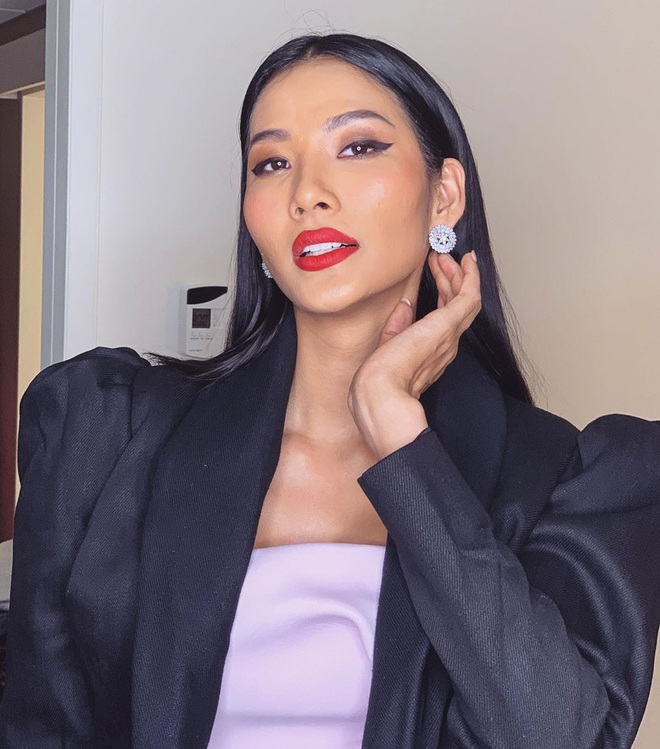 Quan trọng hơn cả chuyện thành tích là Hoàng Thuỳ đeo lens 3 ngày quên tháo kể từ đêm chung kết Miss Universe 2019 - Ảnh 3.