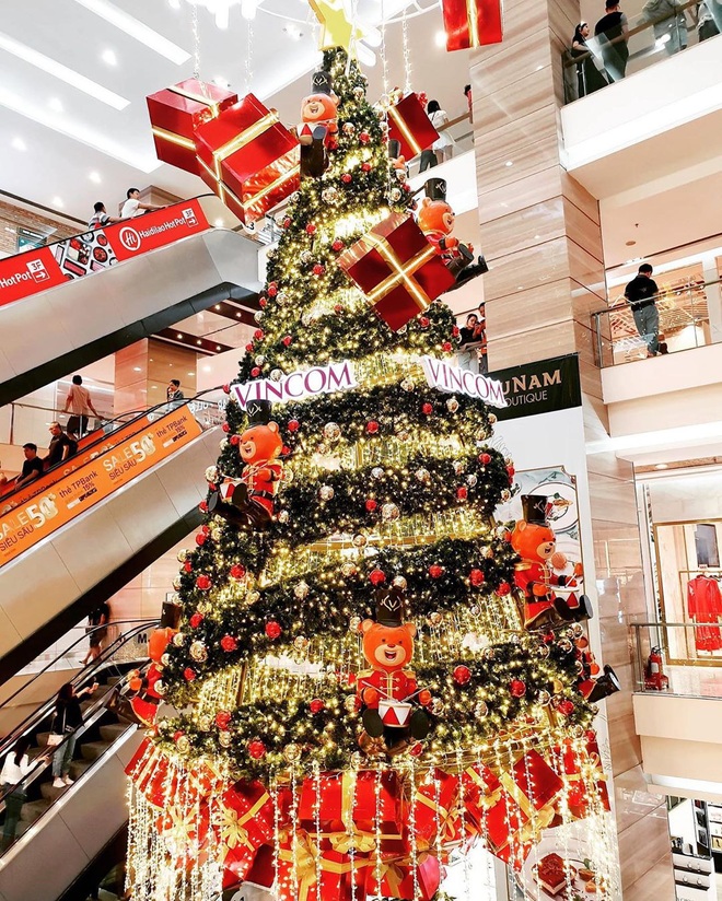 5 trung tâm thương mại Sài Gòn được trang hoàng Giáng sinh siêu ...