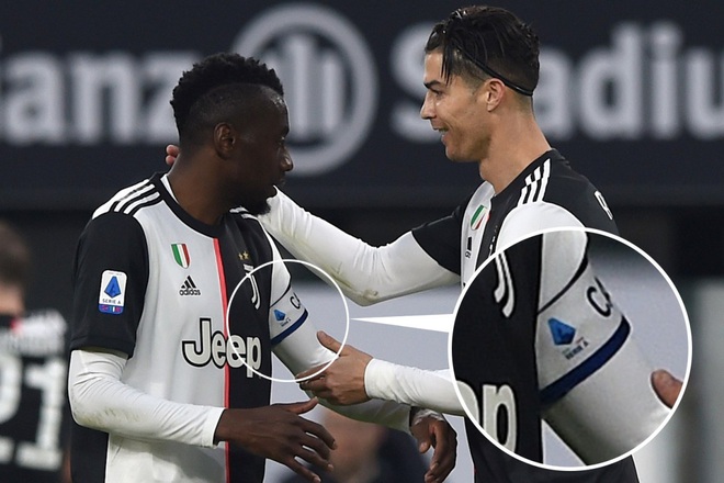 Ronaldo từ chối đeo băng đội trưởng Juventus và ngay sau đó là hành động tôn vinh đồng đội cực kỳ tinh tế - Ảnh 2.