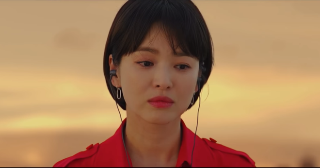 Bài hát buồn của IU và ca khúc Park Bo Gum từng cover là cách Song Hye Kyo thầm bày tỏ tâm trạng không muốn đau lòng? - Ảnh 4.