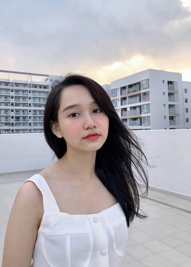 H&agrave; Lan Mắt biếc ng&agrave;y đầu lộ diện đ&atilde; chiếm spotlight với đ&ocirc;i mắt s&acirc;u hun h&uacute;t, mong manh khiến ai cũng muốn che chở - Ảnh 3.