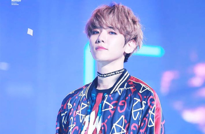 Trước khi thành idol đình đám, main vocal của EXO từng nổi tiếng đến mức ngồi ghế nhà trường đã được fangirl fanboy hô fanchant to như sấm - Ảnh 1.