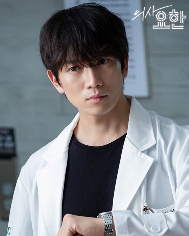 Chưa trị xong Tuesday, Jang Nara đối đầu sát thủ Lee Seung Gi trong SBS Drama Awards 2019 - Ảnh 5.