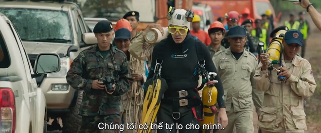 Cuộc giải cứu đội bóng nhí Thái Lan mắc kẹt trong hang được đưa lên màn ảnh chân thực và vô cùng ám ảnh - Ảnh 4.