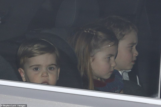 Rời tiệc hoàng gia, Hoàng tử bé và Công chúa của Công nương Kate gây chú ý vì vẻ mặt khó ở khiến fan vừa lo lắng vừa buồn cười - Ảnh 4.