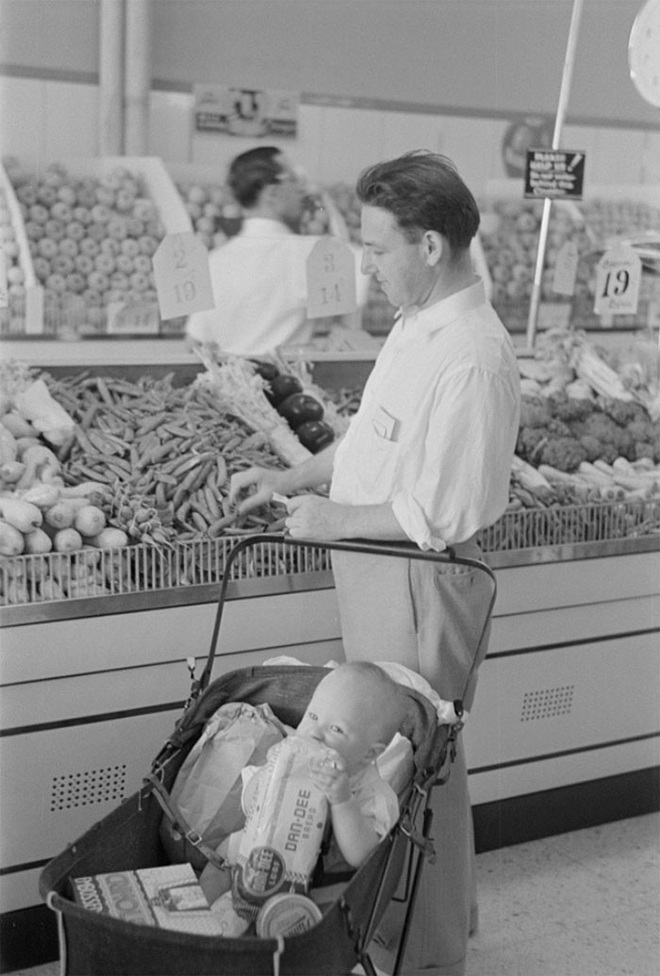 Có thể bạn chưa biết: 62 năm về trước, người dân Mỹ có thể lái cả ô tô vào siêu thị để mua hàng - Ảnh 8.