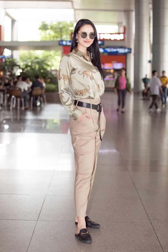 Lương Thùy Linh đón Miss World 2013 đến Việt Nam: Megan Young 7 năm rồi vẫn quá đẹp, nhưng đại diện Việt không kém cạnh - Ảnh 13. Lương Thùy Linh đón Miss World 2013 đến Việt Nam: Megan Young 7 năm rồi vẫn quá đẹp, nhưng đại diện Việt không kém cạnh - Ảnh 13.