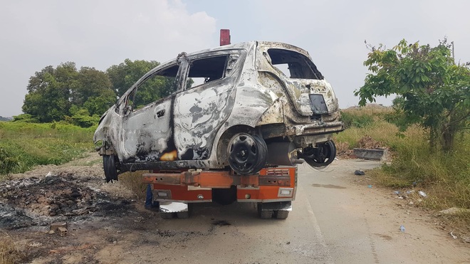 Lời khai của nghi phạm giết cả gia đình Hàn Quốc sau đó cướp tài sản rồi đốt xe ô tô phi tang ở Sài Gòn - Ảnh 2.