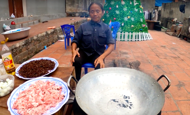 Ngầm thay đổi cách làm sau khi bị “la ó” lần trước, bà Tân Vlog cho ra đời chiếc bánh bao lá dứa đúng công thức nhưng lại có hình thù khó hiểu - Ảnh 8.