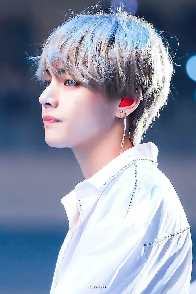 2 nam idol sở hữu sống mũi hiếm c&oacute; kh&oacute; gặp trong Kpop: Hết như ho&agrave;ng tử truyện tranh lại được so với Leonardo DiCaprio - Ảnh 3.