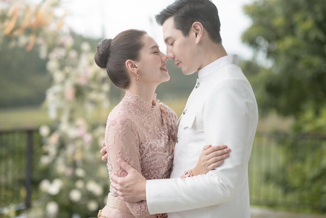 5 hôn lễ hot nhất showbiz Thái 2019: Ác nữ Tình yêu không có lỗi mê hồn, đám cưới sao đồng tính Chiếc lá bay gây sốt - Ảnh 31.