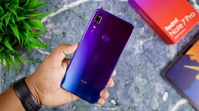 Ra đường thời thượng với smartphone có màu của năm theo chuẩn Pantone - Ảnh 6.