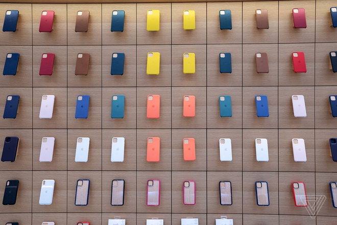 Vẻ đẹp gây nghiện của Apple Store chất nhất thế giới: Kiệt tác dưới lòng đất, hút khách hơn cả tượng Nữ thần Tự do - Ảnh 18.