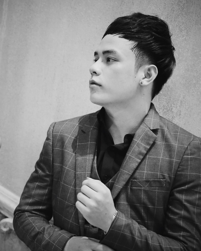 Profile khủng của trợ l&yacute; ng&ocirc;n ngữ HLV Park Hang-seo: Điển trai so&aacute;i ca, th&agrave;nh thạo 4 thứ tiếng, CEO trường H&agrave;n ngữ - Ảnh 5.