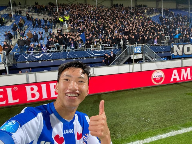 Cựu HLV SC Heerenveen gọi Đoàn Văn Hậu là hợp đồng thương mại chưa đủ trình độ, nhận lương quá cao so với đóng góp - Ảnh 3.