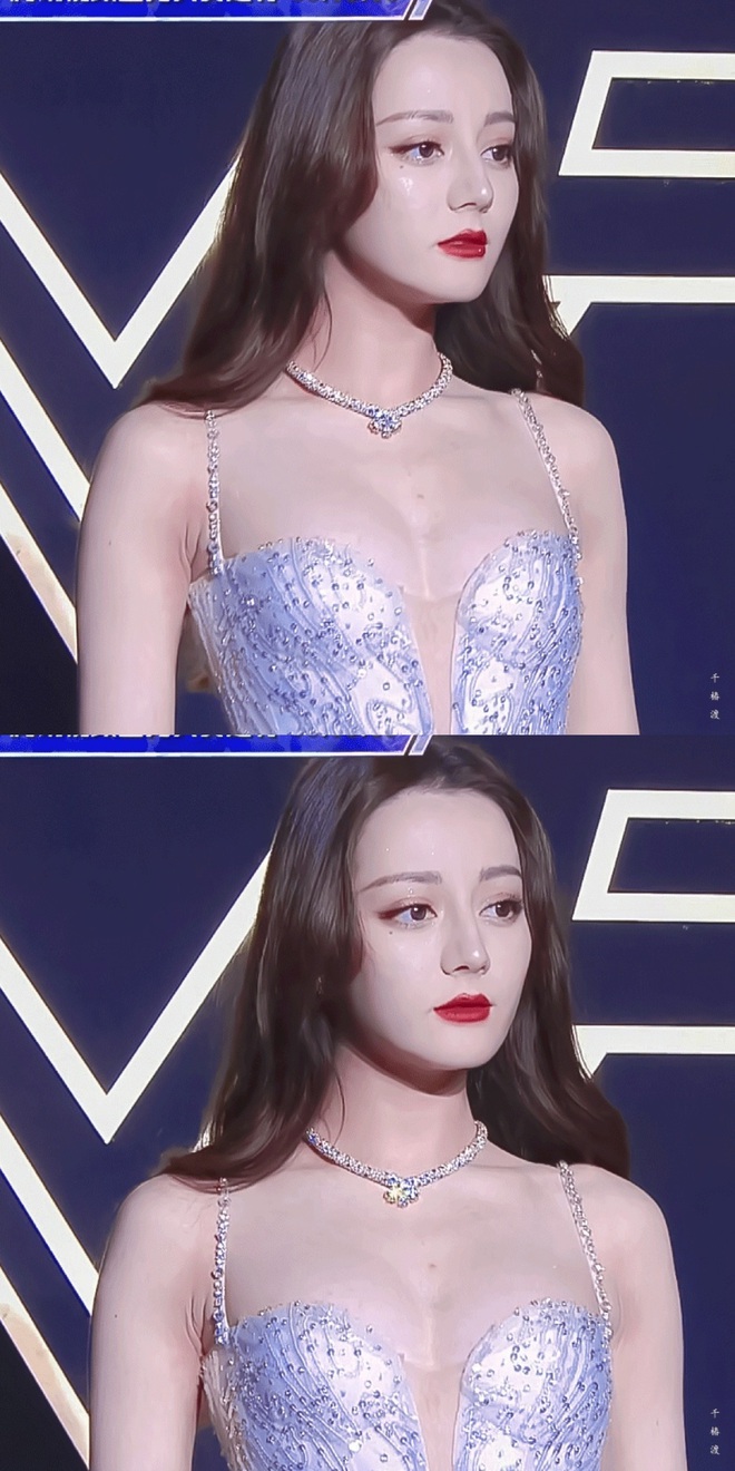 Đẳng cấp Địch Lệ Nhiệt Ba: Lạnh cắt da cắt thịt vẫn diện đầm xẻ s&acirc;u sexy, mặt đ&atilde; kh&ocirc;ng nhăn nh&oacute; c&ograve;n thần th&aacute;i ng&uacute;t ng&agrave;n - Ảnh 7.