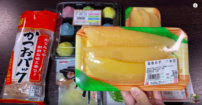 “Trứng cá trích Kazunoko” mà Quỳnh Trần JP vừa ăn trong vlog mới hoá ra lại là món không thể thiếu của người Nhật mỗi dịp năm mới - Ảnh 4.