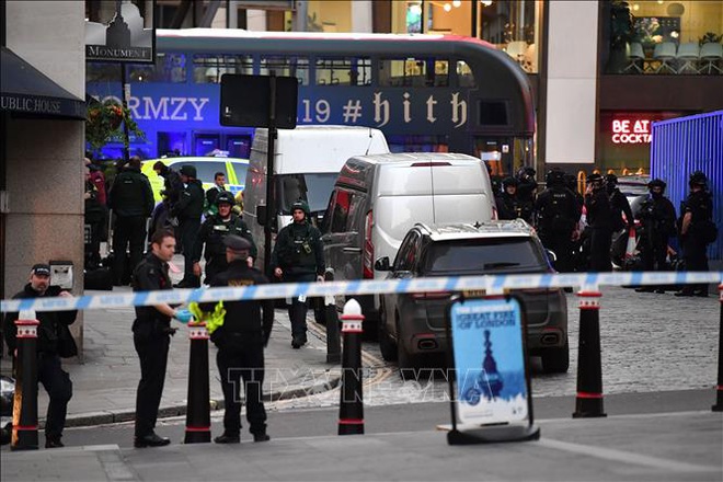 Vụ tấn công bằng dao ở London và nỗi lo khủng bố ra tù - Ảnh 3.