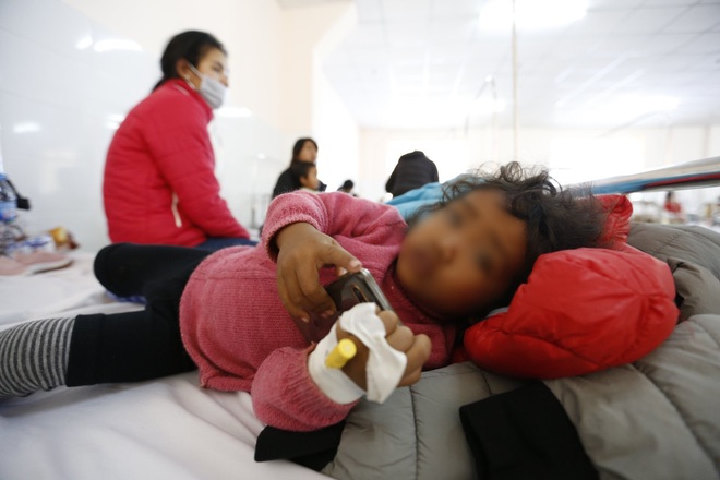 Lâm Đồng: Gần 60 trẻ em nhập viện sau khi dùng đồ ăn từ thiện - Ảnh 3.