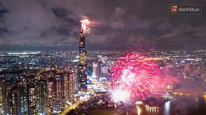 Ghim ngay 6 địa điểm ngắm pháo hoa đẹp nhất Sài Gòn dịp Tết Dương lịch 2020, lập hội đi countdown đón năm mới liền thôi! - Ảnh 2.
