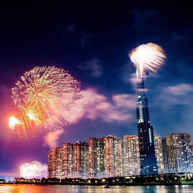 Ghim ngay 6 địa điểm ngắm pháo hoa đẹp nhất Sài Gòn dịp Tết Dương lịch 2020, lập hội đi countdown đón năm mới liền thôi! - Ảnh 3.