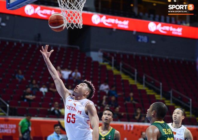 Hủy diệt Myanmar trong ng&agrave;y ra qu&acirc;n tại SEA Games 30, đội tuyển b&oacute;ng rổ Việt Nam tạo đ&agrave; thuận lợi trước trận đại chiến với Singapore - Ảnh 4.