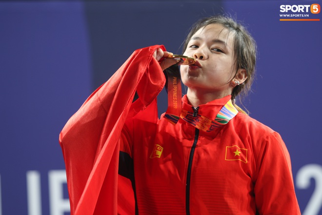Ra đường thấy girl xinh chớ có trêu vì biết đâu đó lại là VĐV cử tạ Việt Nam vừa giành huy chương vàng SEA Games 30 - Ảnh 2.
