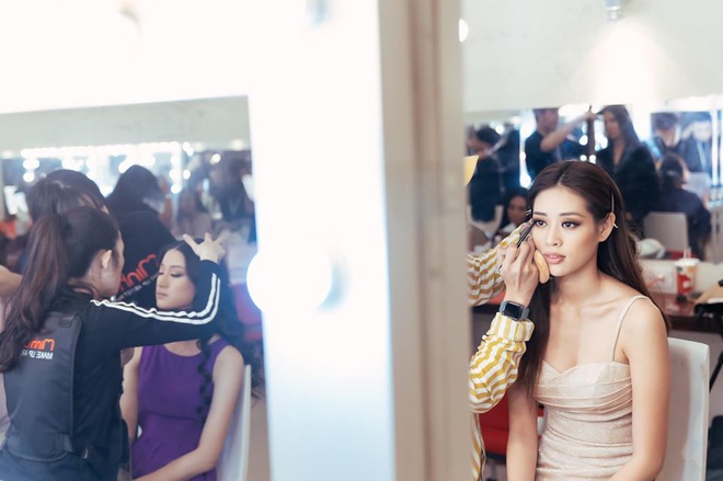 Đột nhập hậu trường Hoa hậu Hoàn vũ Việt Nam trước giờ G chung kết: Top 45 đã sẵn sàng bùng nổ để chinh phục vương miện - Ảnh 1.