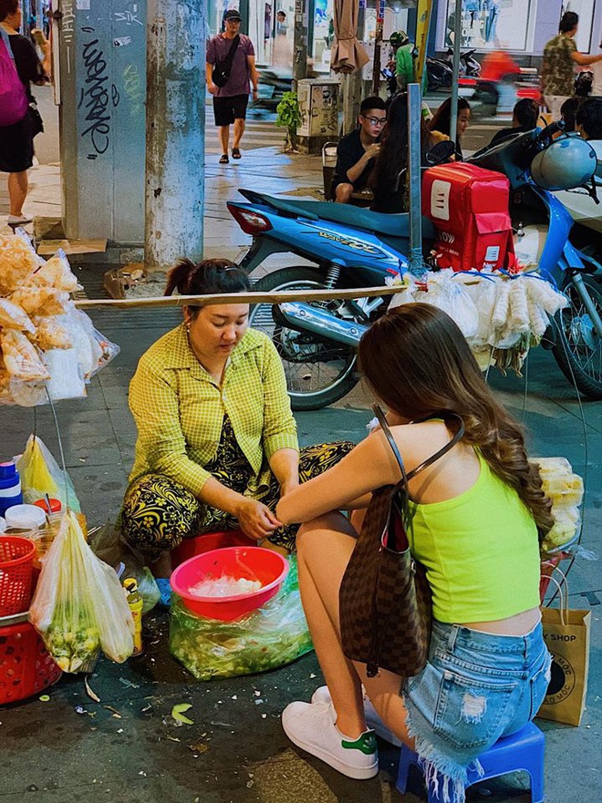 1001 điều bất ngờ về tân Hoa hậu Khánh Vân: Viết chữ đẹp như in và sở thích đúng chuẩn công chúa! - Ảnh 7.
