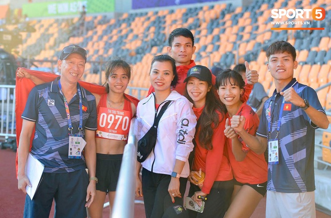 SEA Games ngày 8/12: Nữ hoàng điền kinh Tú Chinh vượt 2 VĐV nhập tịch trong tích tắc, xuất sắc giành HCV chung cuộc - Ảnh 79.