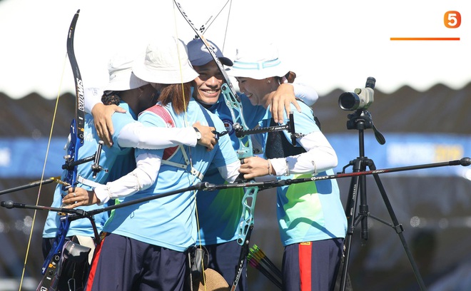 SEA Games ngày 8/12: Nữ hoàng điền kinh Tú Chinh vượt 2 VĐV nhập tịch trong tích tắc, xuất sắc giành HCV chung cuộc - Ảnh 63.